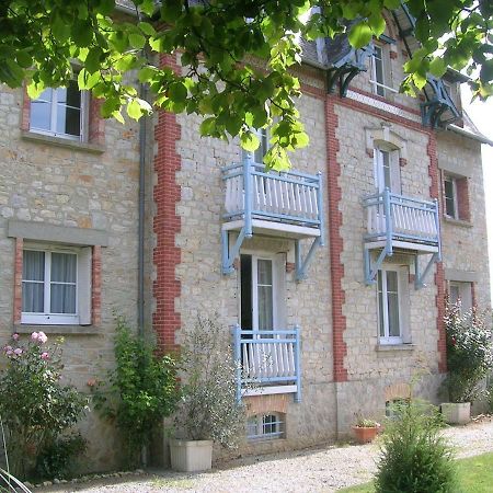 Appartements Villa Odette Bagnoles de l'Orne Normandie Esterno foto